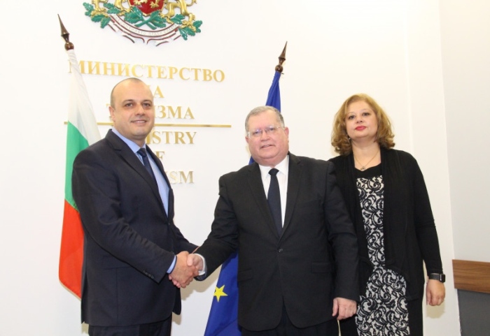 Министър Проданов проведе работна среща с посланика на Израел